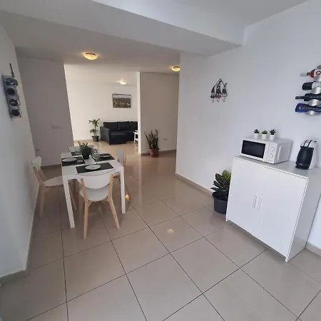 El Jameo Apartment *